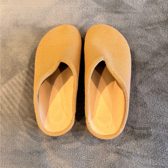 Rothy’s Clogs - Picture 2 of 4